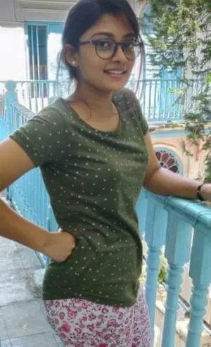 I have a naturally sexy and soft figure. I am a hot lover.