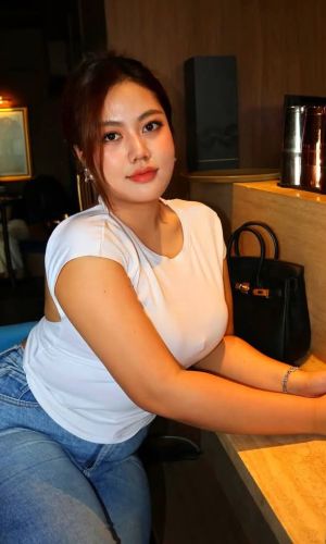 Have hot sex with a girl at yout home or hotel.
