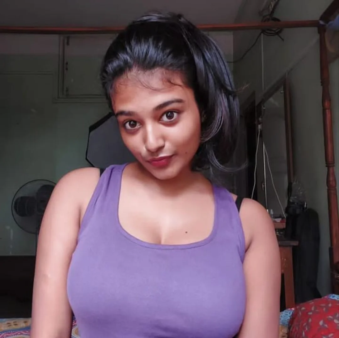 Deshi girl availble for video call service and live service with hand cash payment