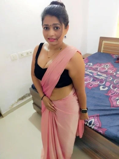 Hot Gang Bank Call Girl 100% guarantees satisfaction in Shivpuri