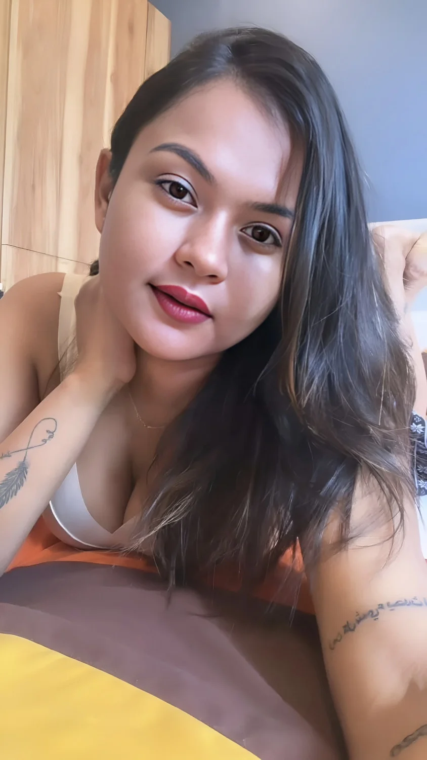Discover Unforgettable Moments With Agra Alluring Call Girls