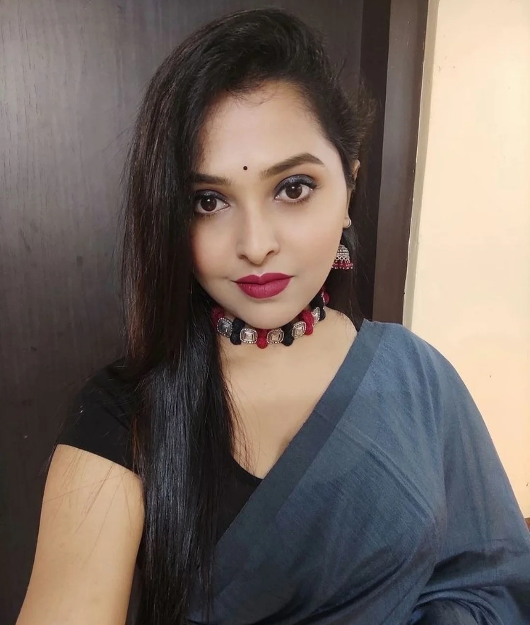 Housewife escort woman for your sexual desired