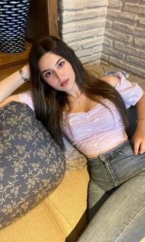 A cutest young party escort girl in Chennai with cash payment option